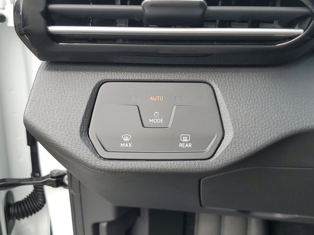 Certified Used 2025 White Volkswagen Pro image 28