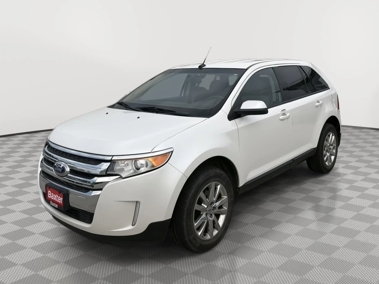 Used 2013 White Ford 4dr SEL AWD image 2