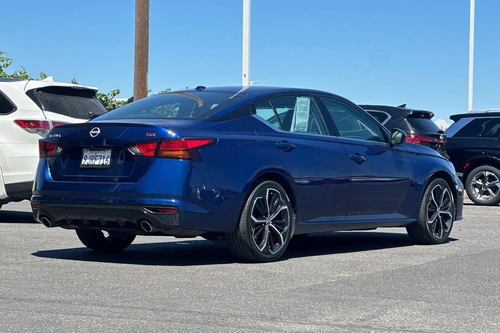 Used 2024 Deep Blue Pearl Nissan 2.5 SR image 4