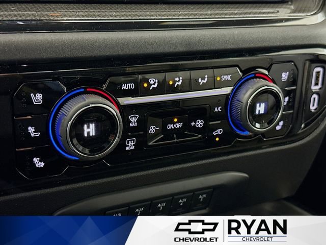 2026 Chevrolet Silverado 2500 HD ZR2 - Photo 16