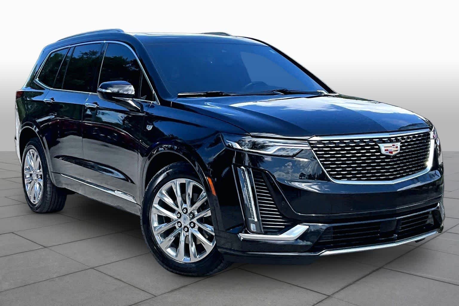 Pre-Owned 2023 Cadillac XT6 AWD Premium Luxury