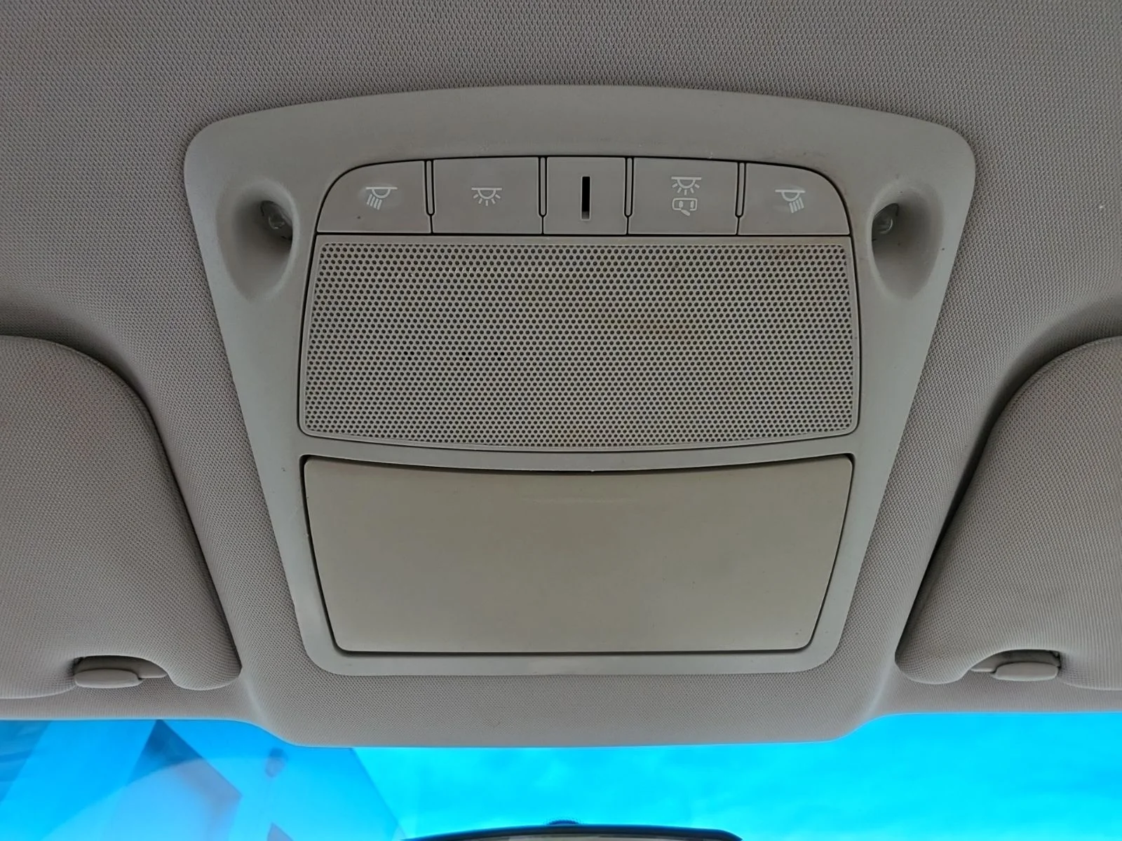 Used 2014 Brown Nissan 2.5 S image 27