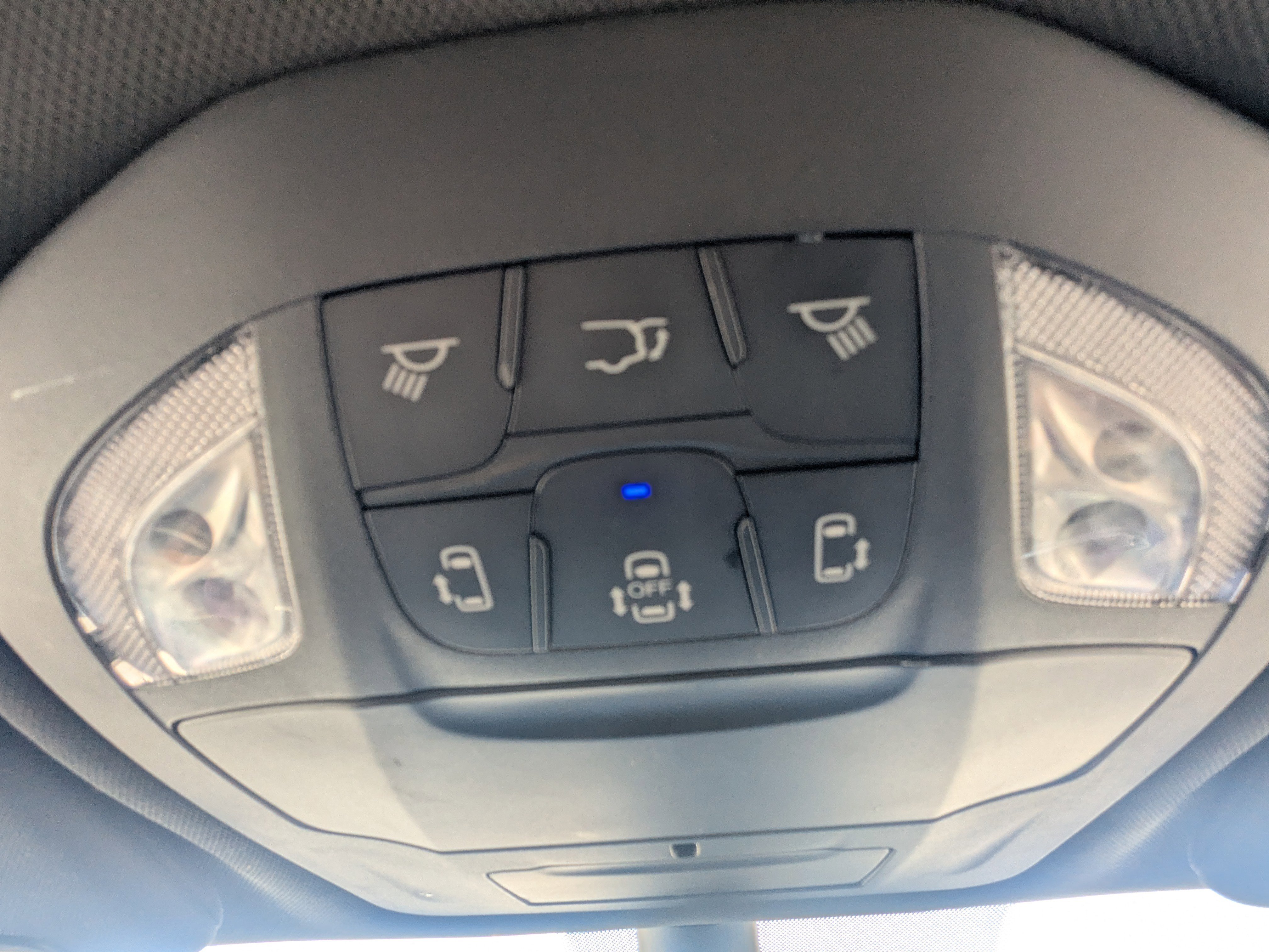 Used 2024 Fathom Blue Pearlcoat Chrysler Touring image 28