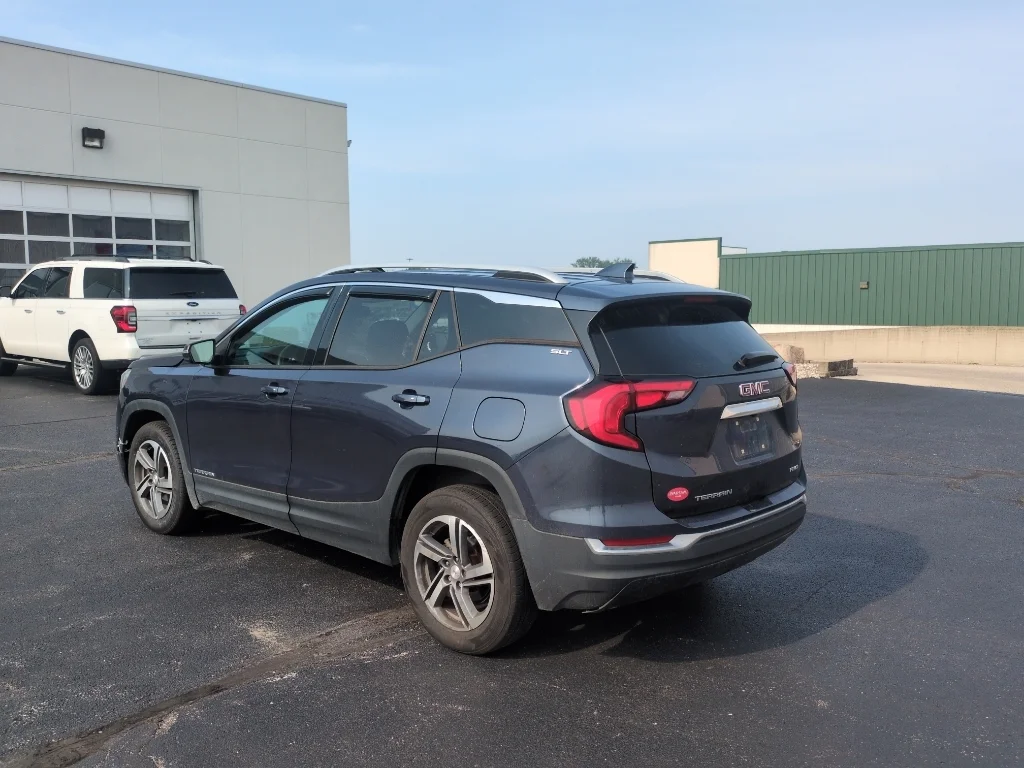 Used 2018 Blue Steel Metallic GMC SLT image 7