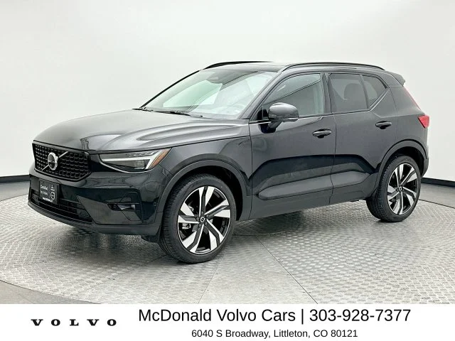 2024 Volvo XC40 Ultimate