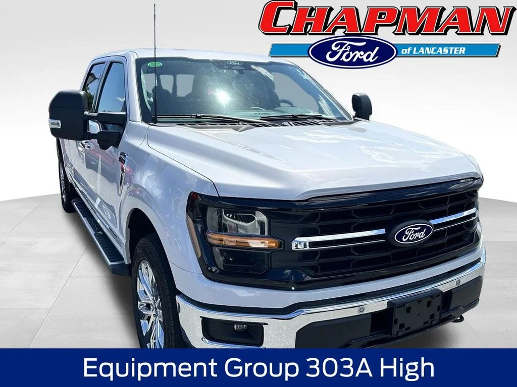 Certified Used 2025 White Ford XLT image 1