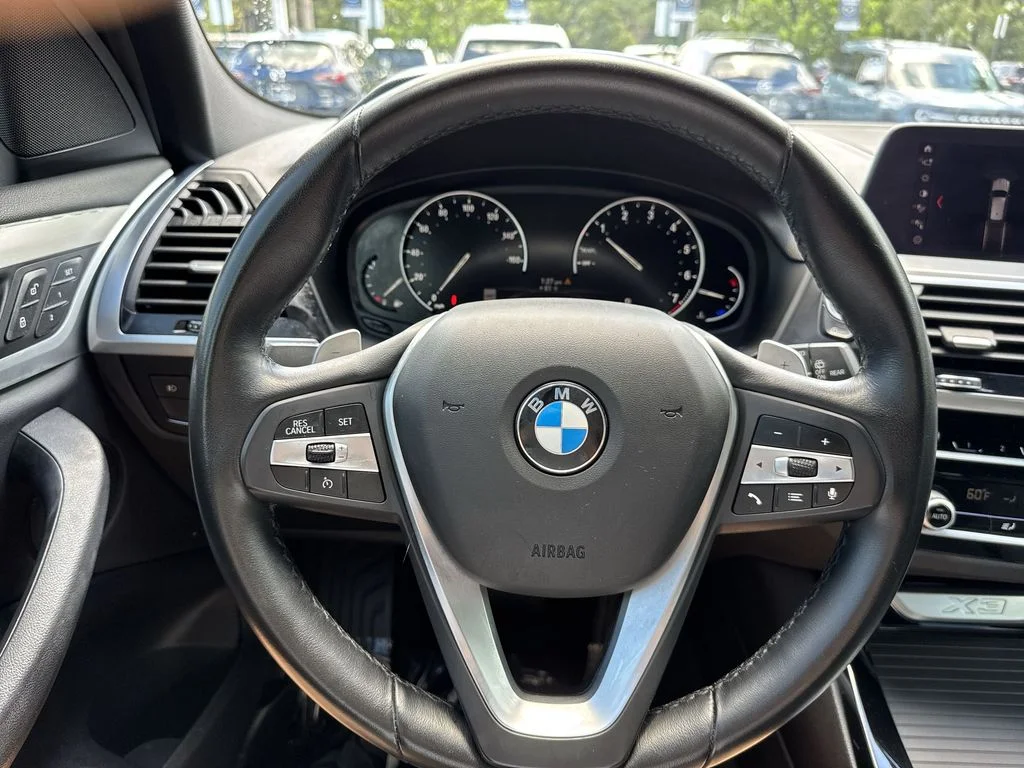 Used 2021 Alpine White BMW sDrive30i image 48