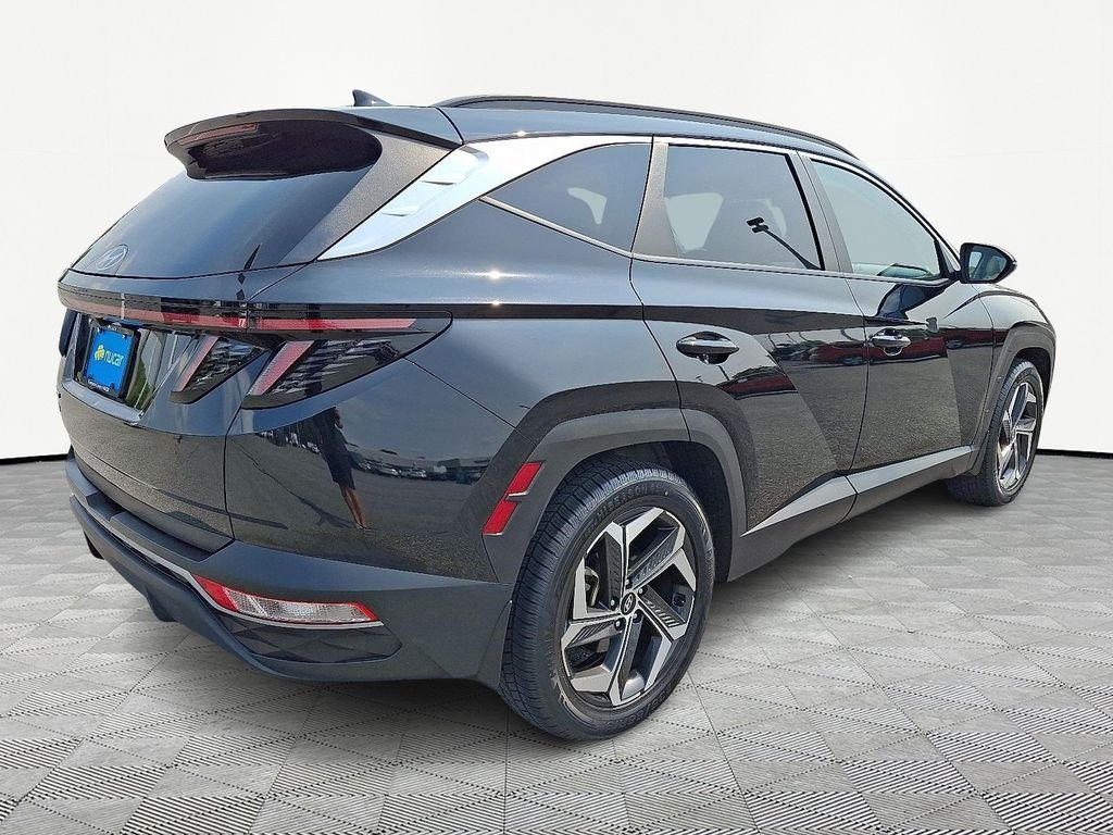 Used 2024 Black Hyundai SEL image 7