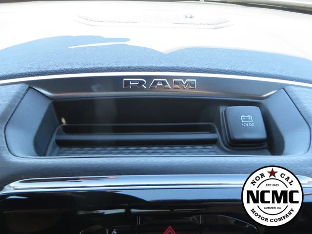 2025 RAM Ram 1500 Pickup Laramie - Photo 33