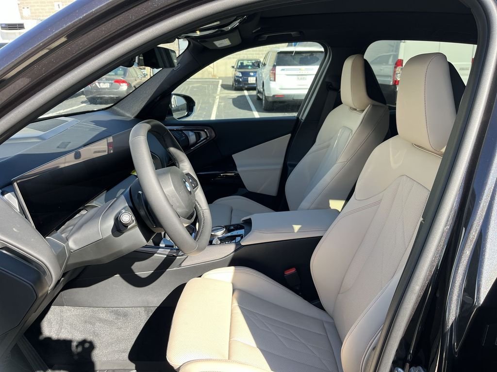 2026 BMW X3 30 - Photo 11
