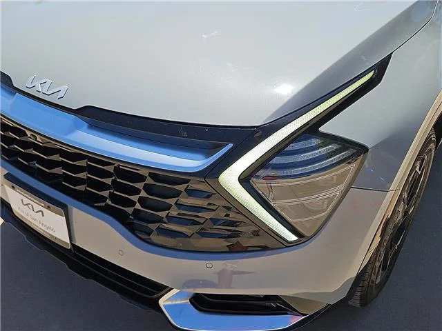 Used 2024 Gray KIA SX-Prestige Front-Wheel Drive image 7