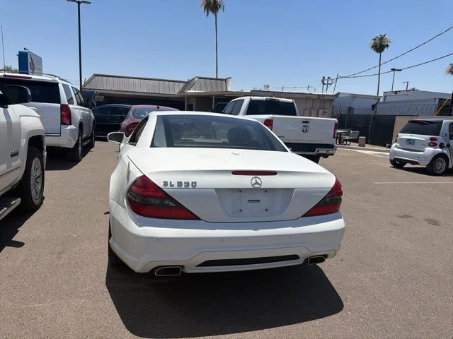 Used 2009  Mercedes-Benz SL 550 image 6