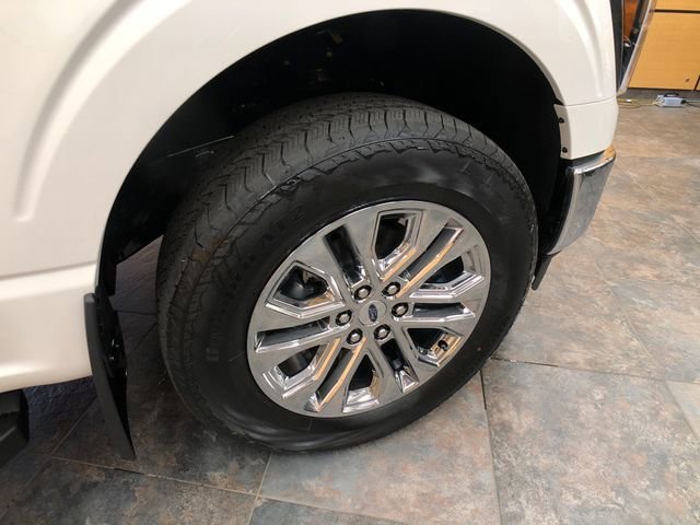 New 2026 Star White Metallic Tri-Coat Ford LARIAT image 9