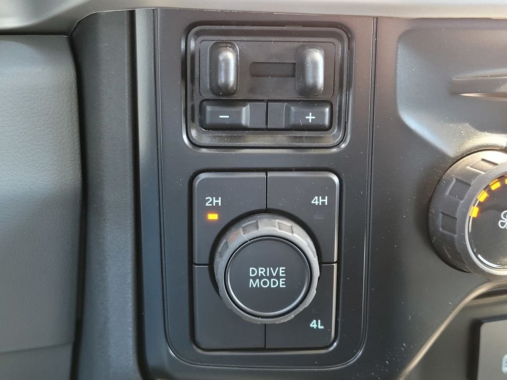 New 2026 Carbonized Gray Metallic Ford F-250® XLT image 10