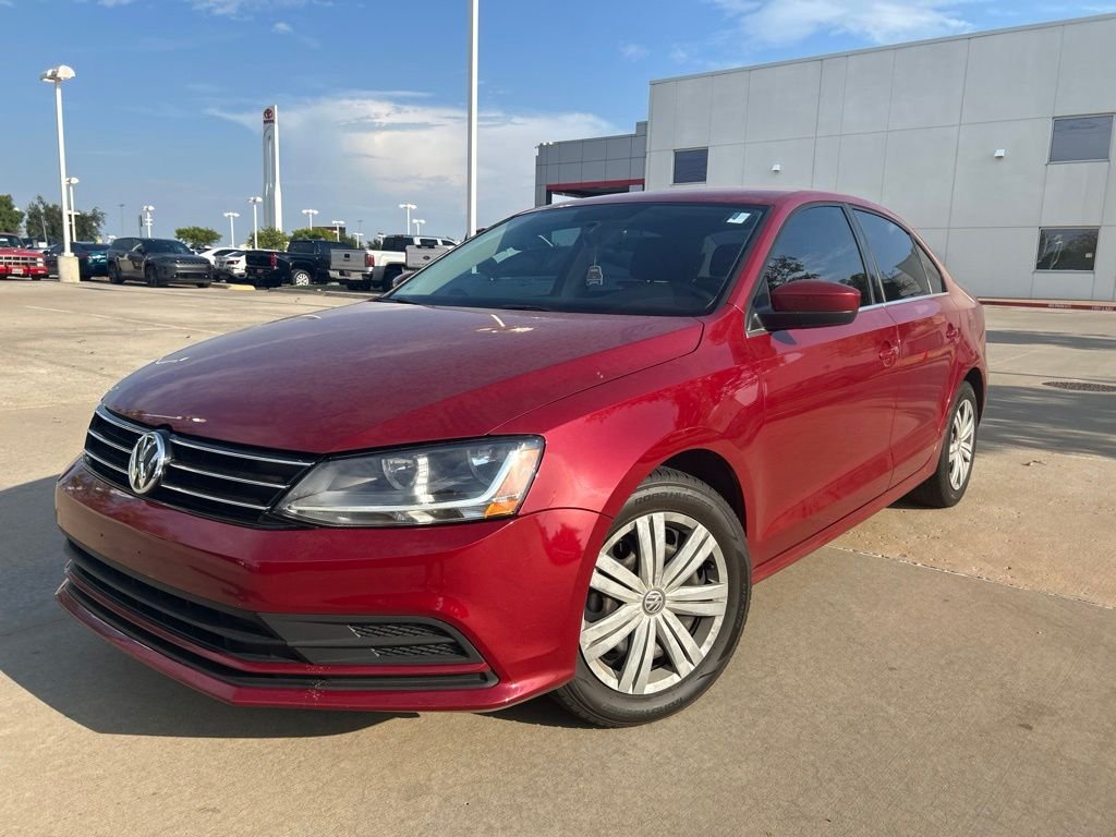 Used 2017 Red Volkswagen 1.4T S image 1