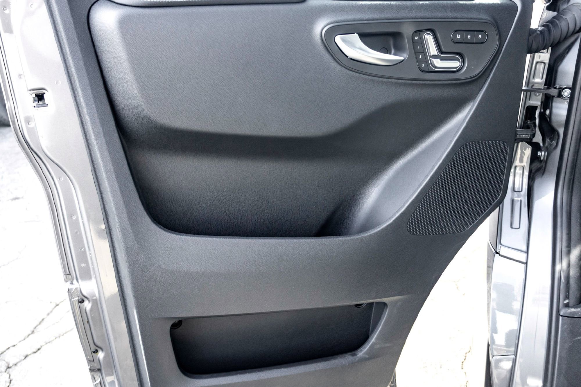 2025 Mercedes-Benz Sprinter Passenger Van Base - Photo 38