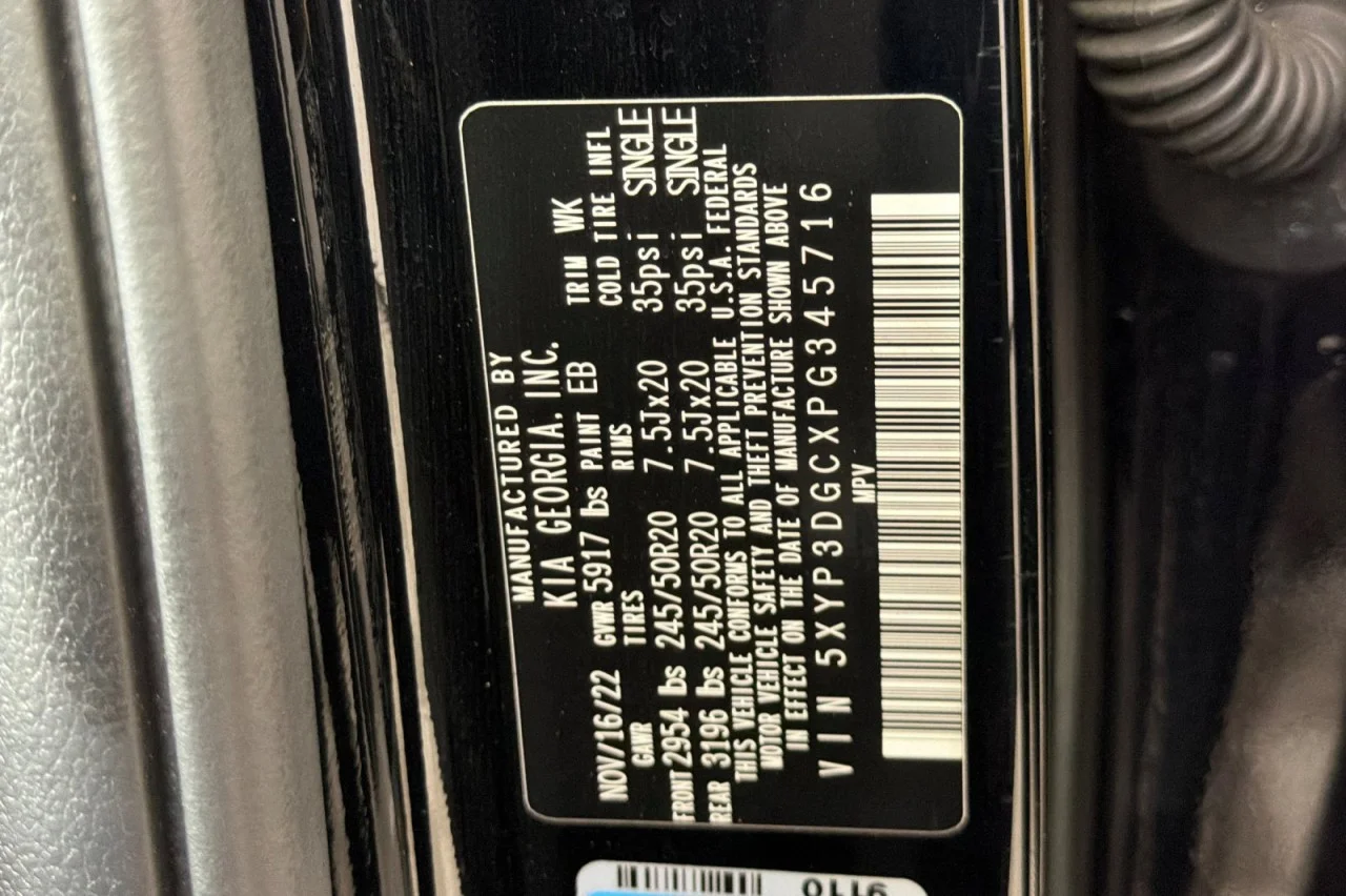 Used 2023 BLACK Kia EX X-Line image 28