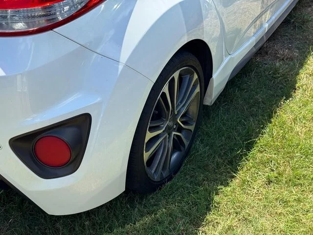 Used 2016 White Hyundai Turbo image 12