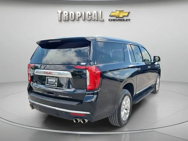 Used 2024 Onyx Black GMC Denali image 3