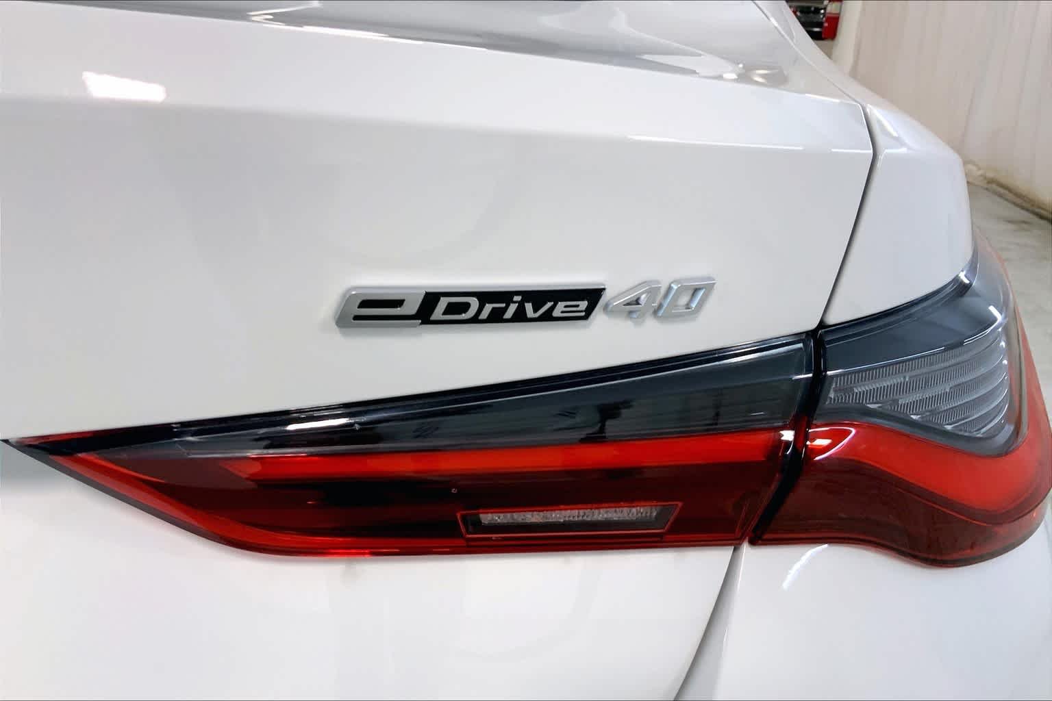 Used 2024 Alpine White BMW eDrive40 image 15