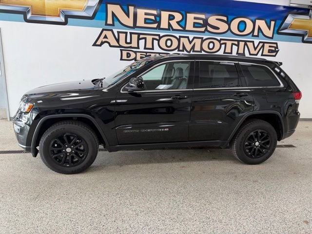 Used 2022 Jeep Grand Cherokee WK Laredo X with VIN 1C4RJFAG2NC117183 for sale in Detroit Lakes, Minnesota