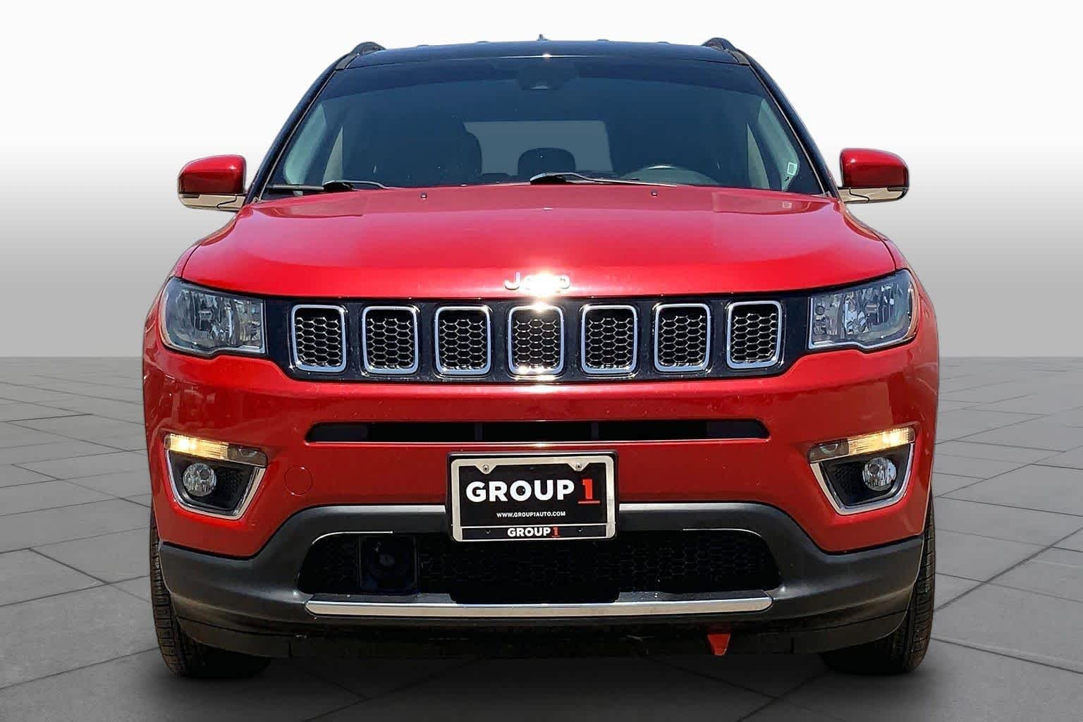 Used 2021 Redline Pearlcoat Jeep Limited image 4