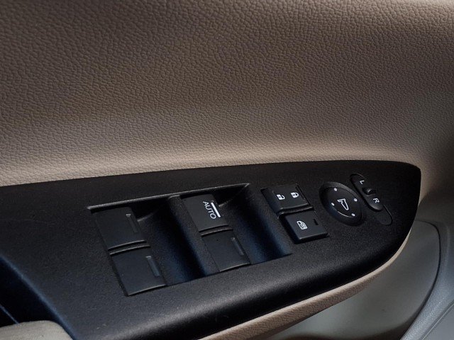 2016 Honda Accord LX - Photo 16