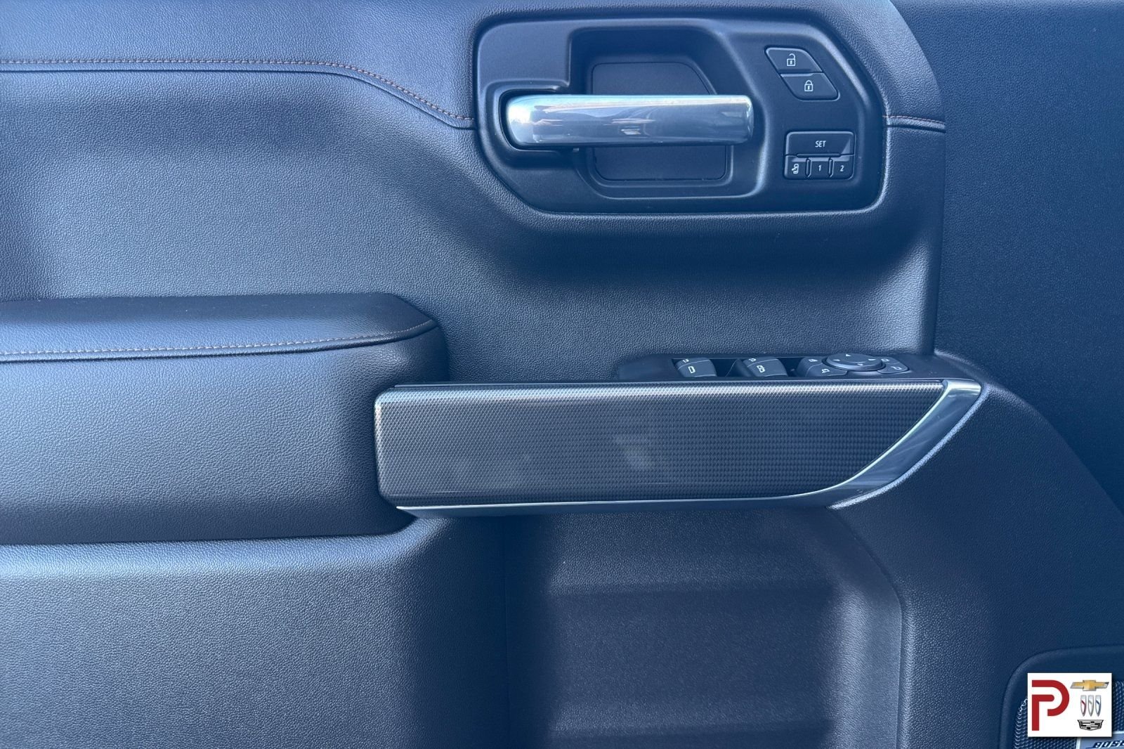 Used 2019 Gray GMC AT4 image 11