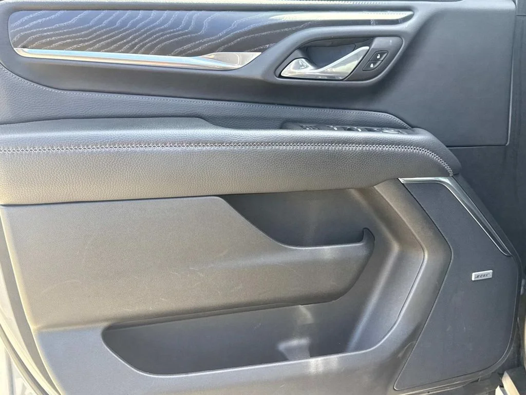 Used 2024 Silver GMC Denali image 25