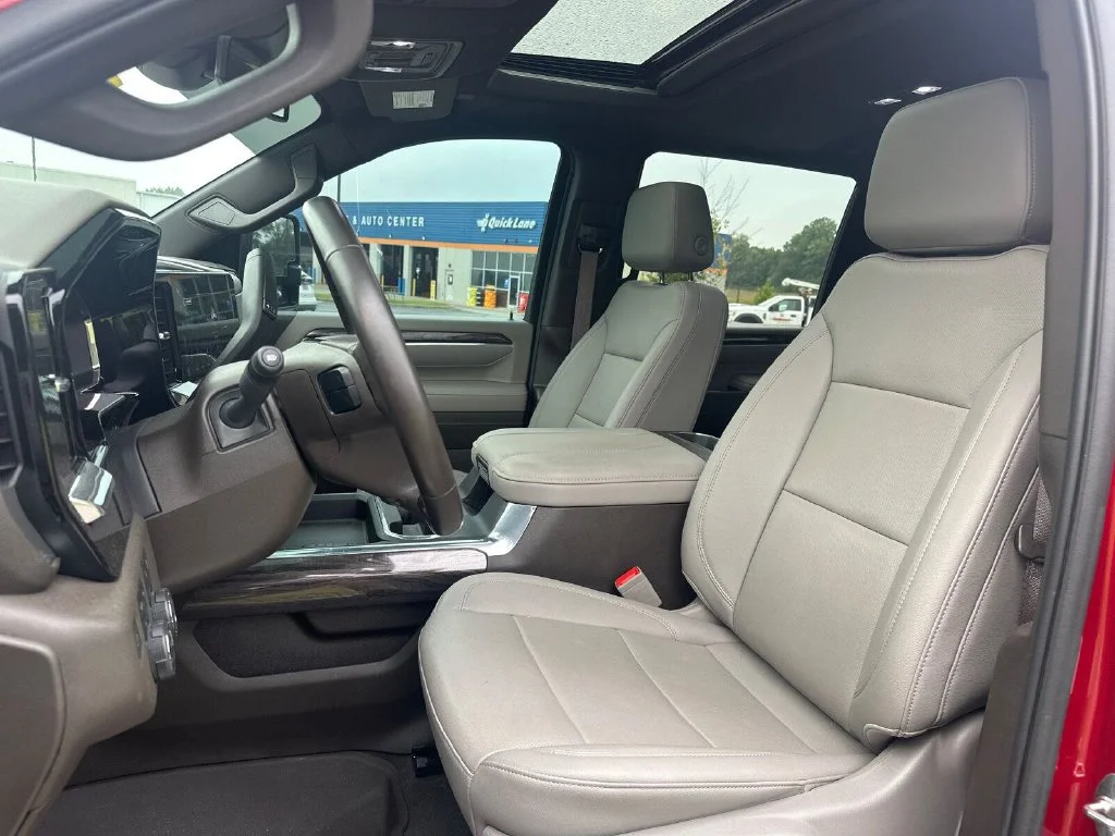 Used 2024 Red Chevrolet LTZ image 3