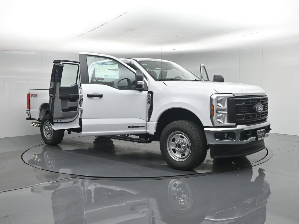 New 2026 Oxford White Ford XL image 30