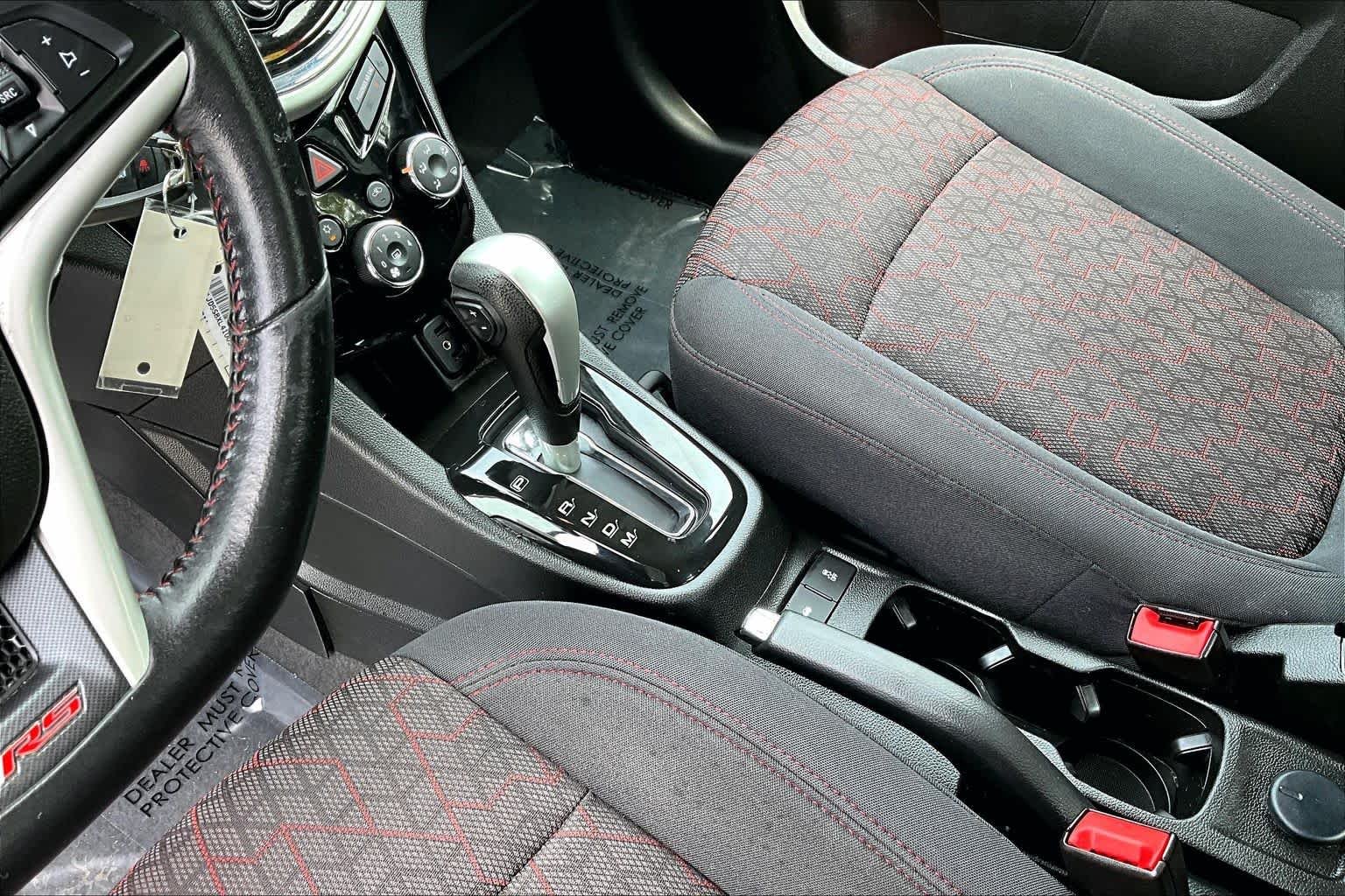 Used 2020 Mosaic Black Metallic Chevrolet LT image 17