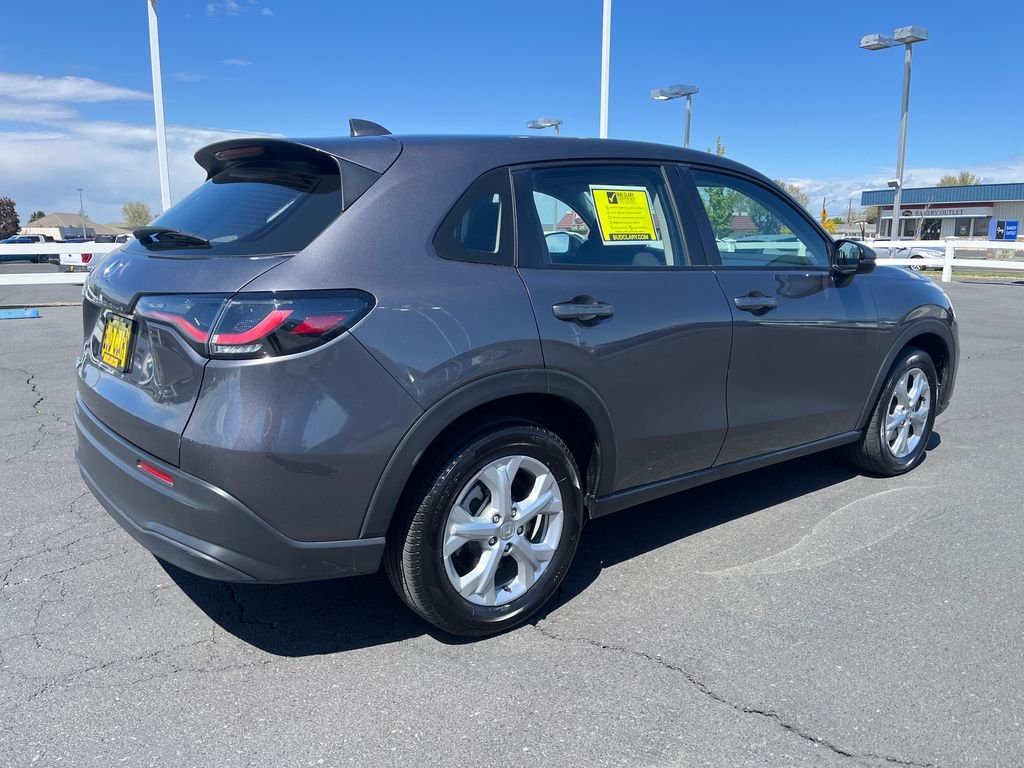 2025 Honda HR-V LX - Photo 5