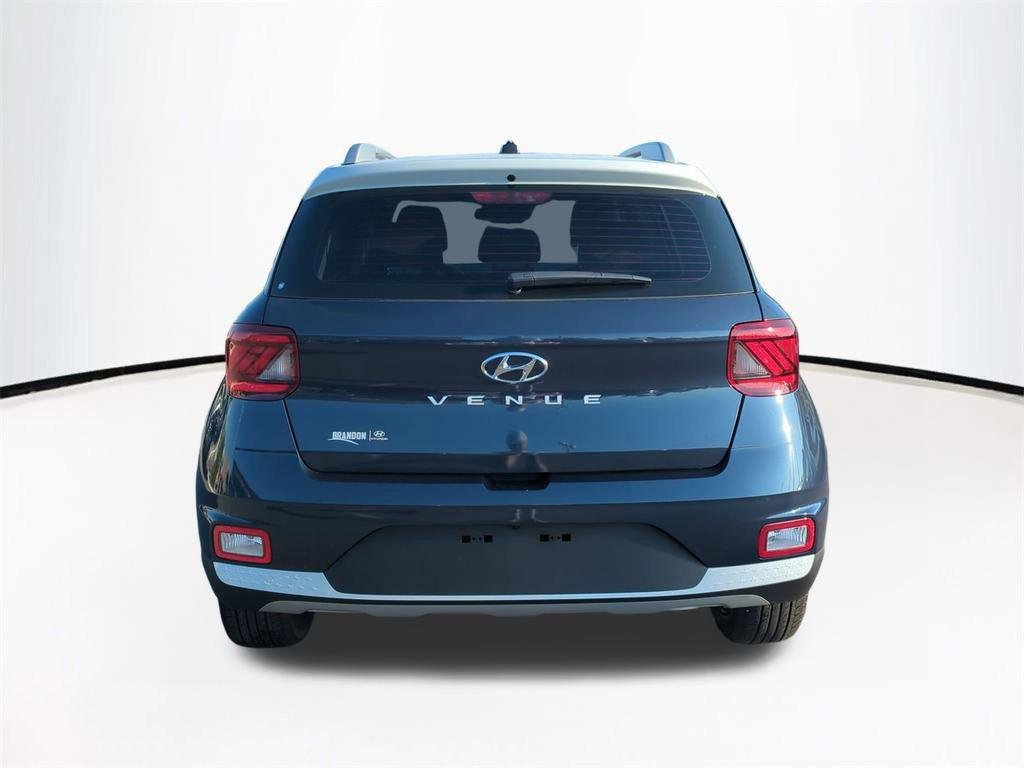 New 2026 White Hyundai SEL w/Two-Tone Roof image 6