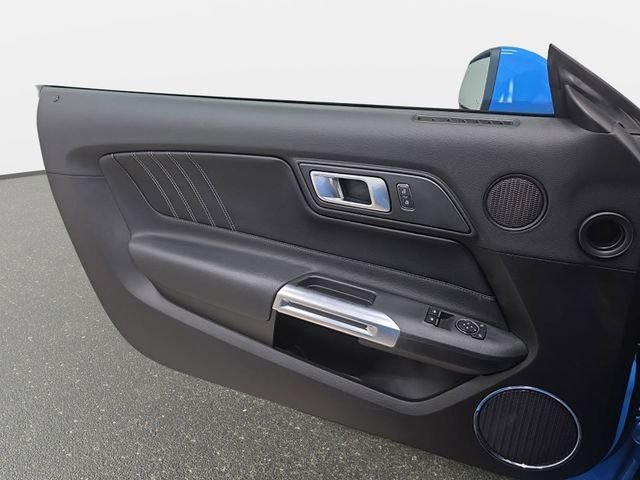 Used 2022 Blue Ford GT Premium image 27