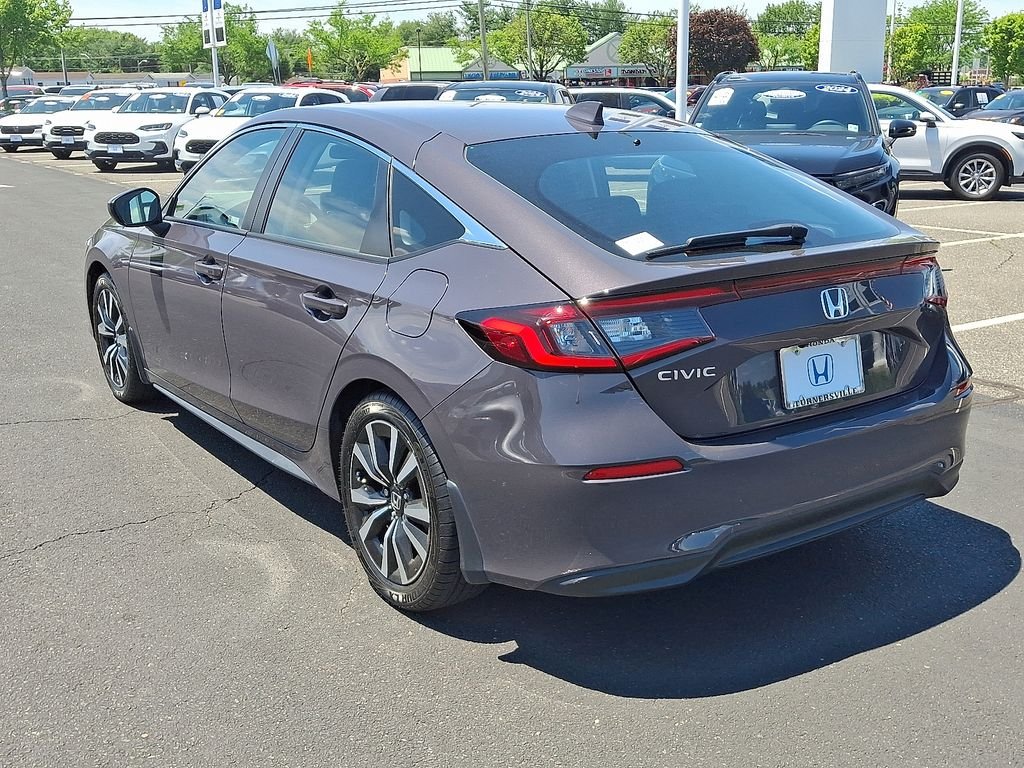 2024 Honda Civic Hatchback EX-L - Photo 4