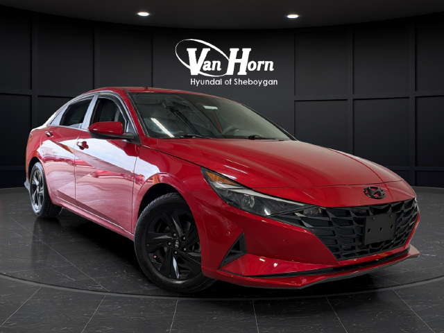 Used 2021 Calypso Red Hyundai SEL image 1