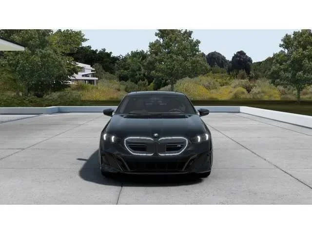 Certified Used 2025 Black Sapphire Metallic BMW M60 image 3