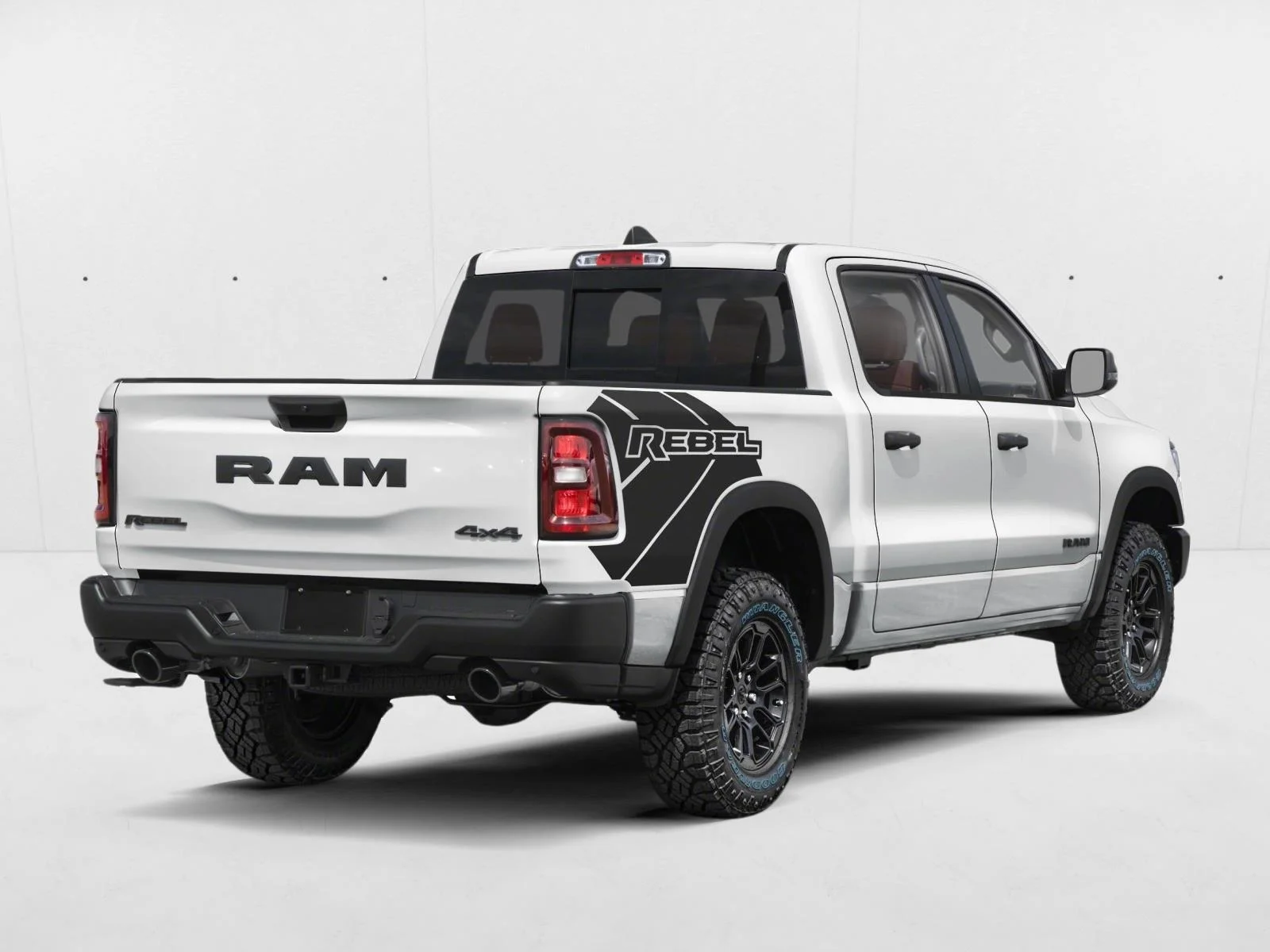 New 2027 Silver Zynith Exterior Paint RAM Rebel image 2