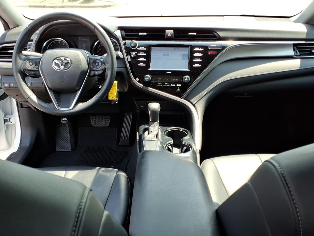 Used 2020 Super White Toyota SE image 6
