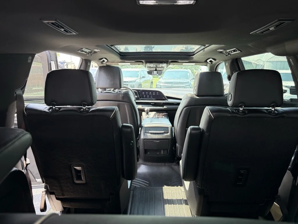 2022 Cadillac Escalade ESV Sport - Photo 17