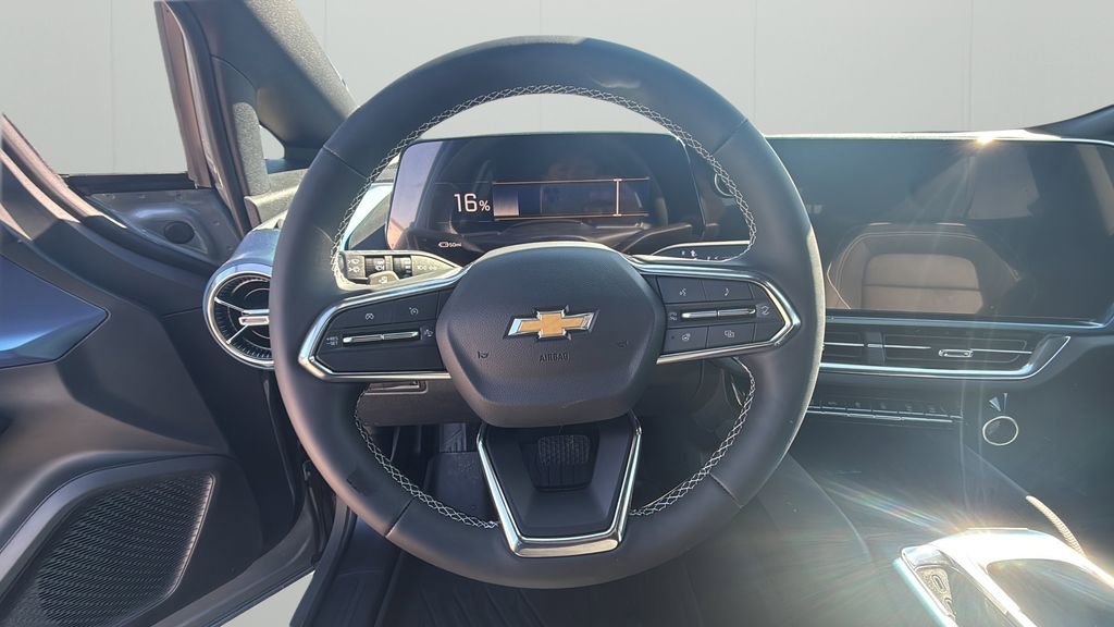 2026 Chevrolet Equinox EV 2LT - Photo 37