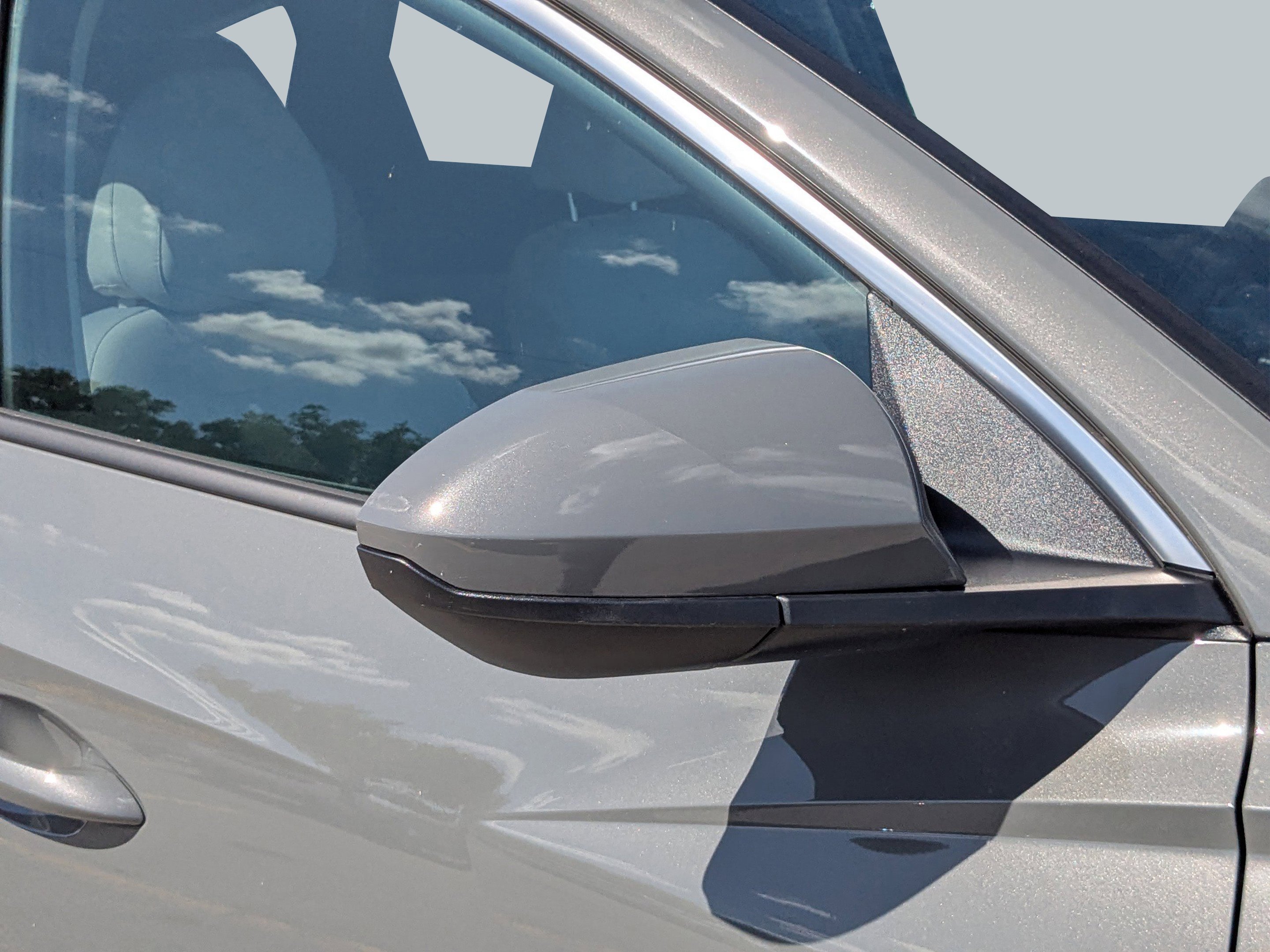 New 2026 Hampton Gray Hyundai SEL FWD image 10