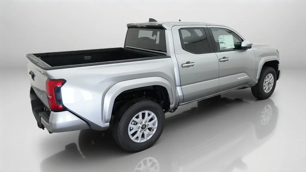 2026 Toyota Tacoma SR5 - Photo 9