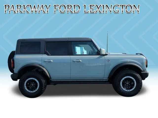 Used 2023 Gray Ford Outer Banks image 6