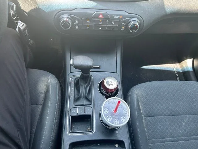Used 2020 Purple Kia LX image 17
