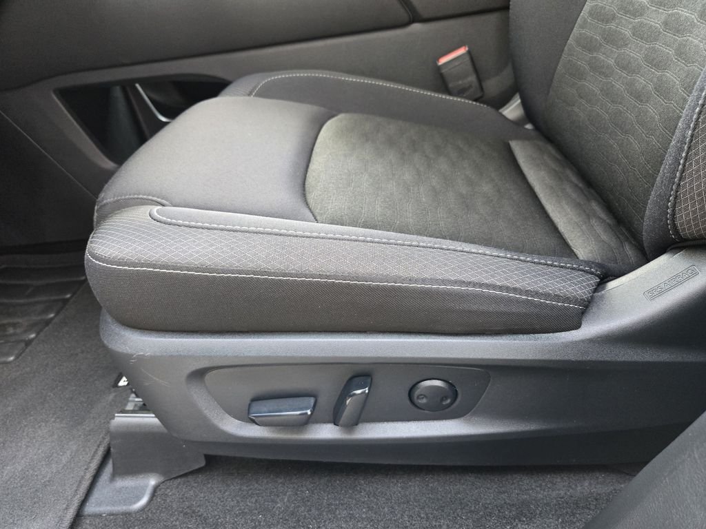 Used 2024 Silver Nissan SV image 18