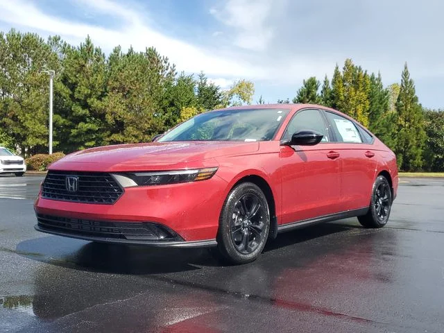 2025 Honda Accord SE - Photo 31