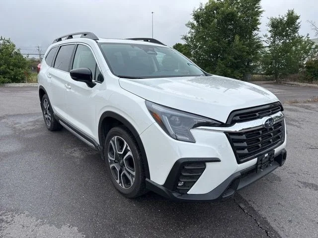 2024 Subaru Ascent Limited 7 Passenger's photo