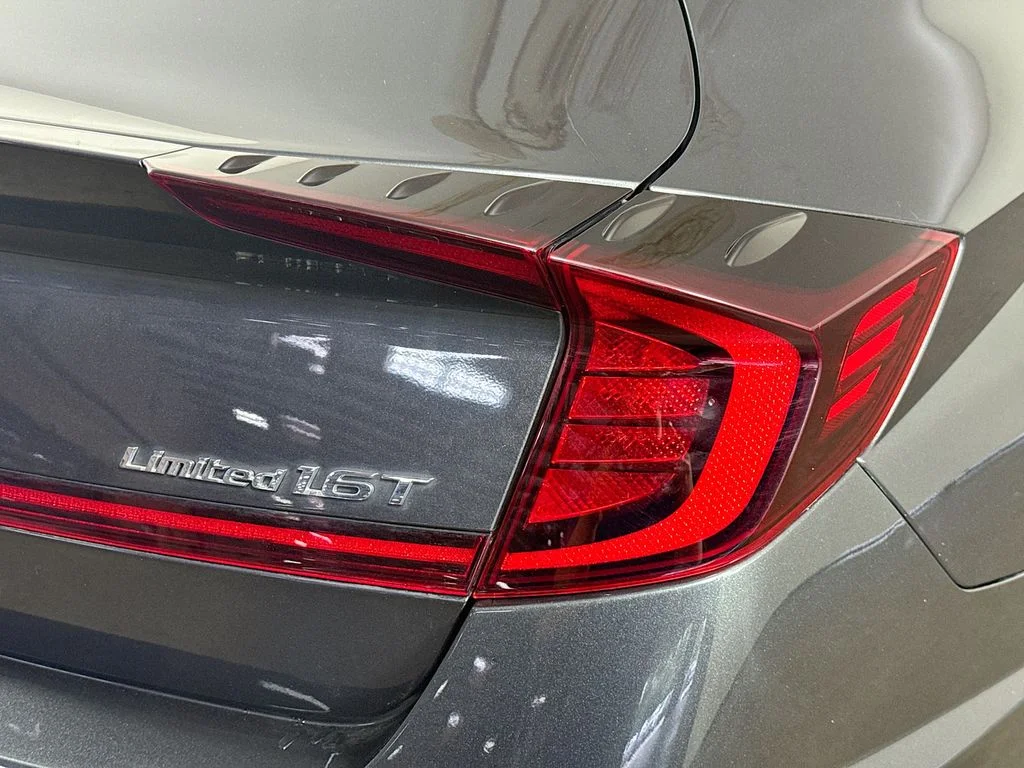 Used 2020 Gray Hyundai Limited image 33